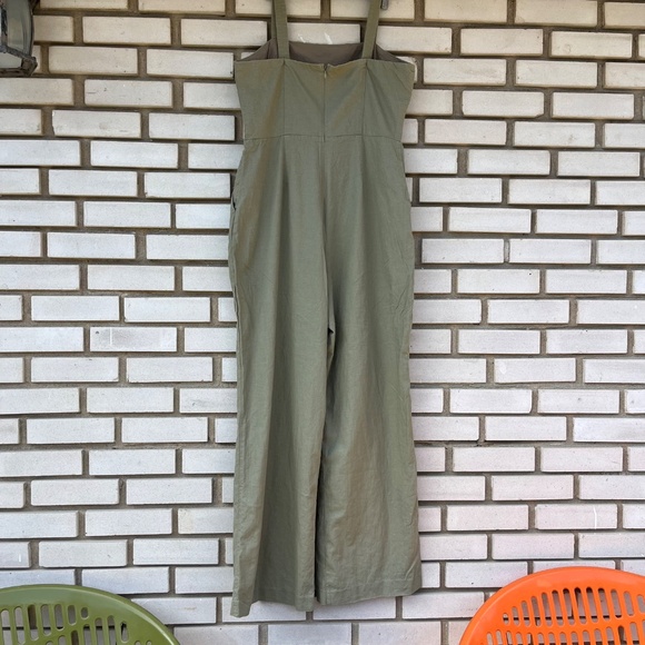 Le Chateau Khaki Green Linen Jumper / Romper - Picture 6 of 7